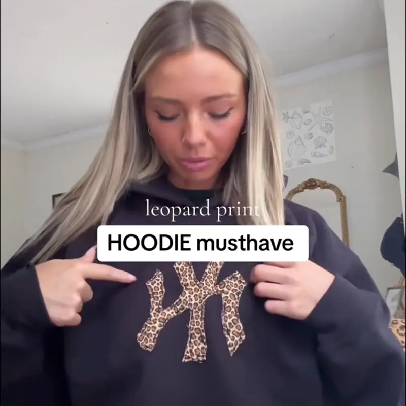 Isabella - Sudadera con capucha de leopardo